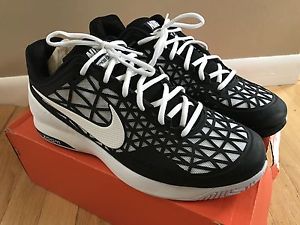 Men's Nike Zoom Cage 2 Tennis Shoe Size 12