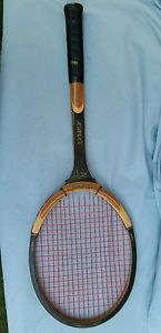Vintage  Wilson Advantage Tennis Racket Wooden Very Good Condition.