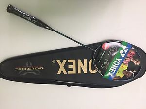 NEW! Yonex Voltric z-force 2 Badminton racket