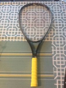 Wilson Graphite Force Kannon 4 1/2 Racquet Great