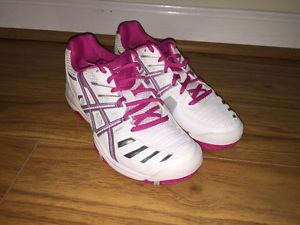 New Women's Asics Gel-Challenger 9 Tennis Shoes, Size 7.5