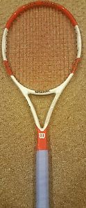 Wilson six one 95s 4 3/8 grip. Strung with Volkl Cyclone Tour