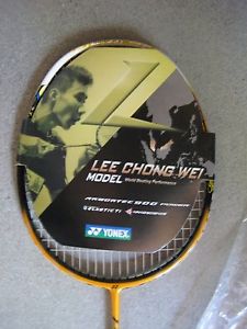 RARE Lee Chong Wei Yonex Armortec 900 Power Badminton Racquet
