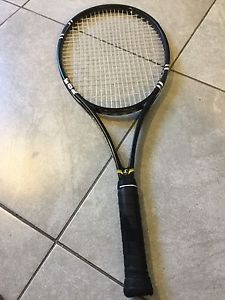 Pro Kennex Black Ace 98 Tennis Racquet 4 1/4, 295