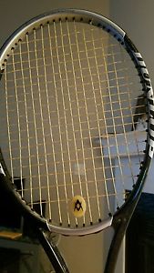 Dunlop 4 Hundred Tennis Racquet 400G Hot Melt in beautiful preowned condition