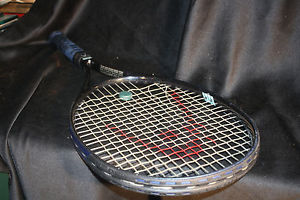 Head 660 Spector tennis racket W/ cover(needs restringing); 4 1/4"