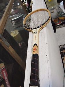 Spaldin Pancho Gonzales Wood Tennis Racquets Player Signature/Photo Endorsement