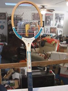 Vintage Chemold Margaret Court SIGNATURE MODEL Wooden Tennis Racket 4 1/2" LIGHT