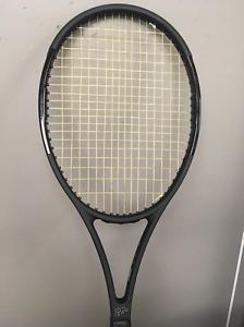 Wilson Pro Staff RF97 Autograph Black Natural Gut Tennis Racquet Federer