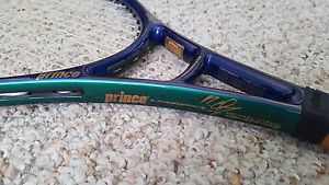 Prince Michael Chang Graphite 4 1/2 Longbody Very Good Condition Free Shipping