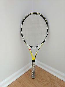 Head Extreme Pro Mid Plus Tennis Racquet .