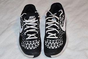 Nike Zoom Cage 2 Zoom, Size 7.5