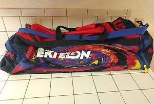 EKTELON Longbody Raquetball Bag Workout Gym Carry Bag Red Blue