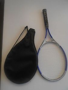 Tennis Racquet (length: 27") (Grip: 4 3/8")WITH BAG