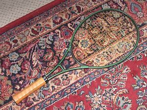 Prince Graphite II Oversize tennis racquet -4 1/2 -Very good condition - Leather