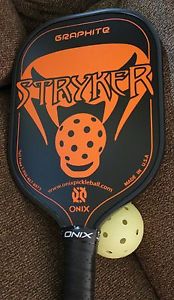 ONIX GRAPHITE STRYKER  PICKLEBALL PADDLE - ORANGE