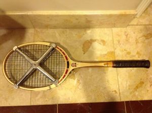 Vintage TAD Davis Classic Professional Wood Tennis Racket with Zephyr Press