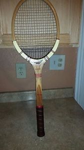 Dunlop Maxply Fort Wooden Tennis Racket. Made in England.  Light 4 1/2