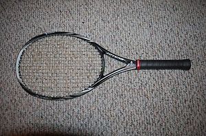 DUNLOP BIOMIMETIC 700 Oversize 110sq Head Size Tennis Racquet 4.1/4 Grip