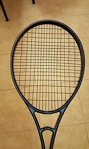 Vintage Wilson Sting 100% Graphite Tennis Racquet w 4 3/8 Leather Grip and Cover