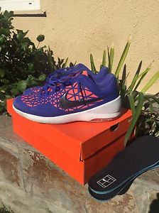 Men's Nike Zoom Cage 2 tennis shoe size 9