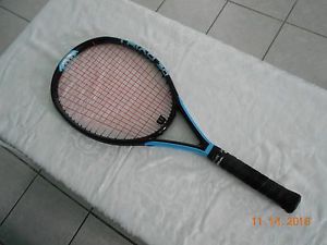 WILSON TRIAD 3.0,HEAD SIZE 110 SQ.IN.,GRIP 4 3/8,VERY GOOD USED