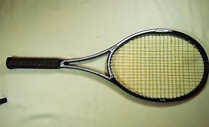 WILSON JAVELIN MIDSIZE TENNIS RACKET 4 1/2 GRIP 9/10 OUTSTANDING CONDITION