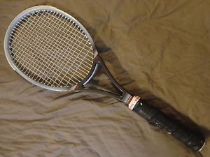 Head Team Pro 89.5 sq.in. Tennis Racket Grip 4 5/8 GD!