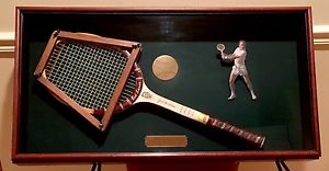 VINTAGE ROD LAVER 1981 HOF TENNIS RACKET WOOD SHADOW BOX DISPLAY