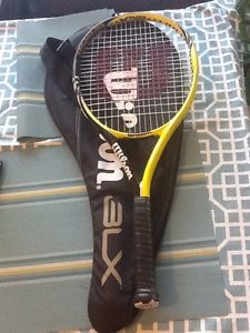 Wilson Pro 26 BLX  Youth Tennis Racquet, 26 inch, 100 sq in, 4 1/8 Used No case