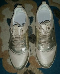 Tennis dorados Geox