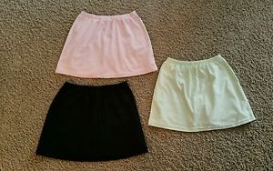 Nike Dri Fit Size Small 4-6 Tennis skirt lot of 3 EUC