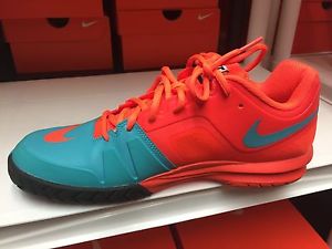 Nike Women's Ballistec Advantage