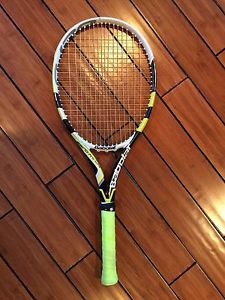 Babolat Aeropro Lite 4" Grip Tennis Racket