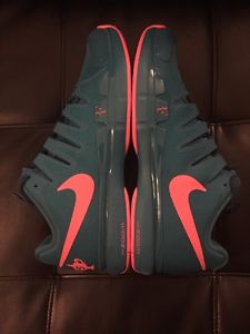 Nike Zoom Vapor 9.5 Tour LG Legend 813025 300 Roger Federer 10.5 Tennis Shoes 