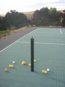 pickleball ball pickup tool holds 13 balls convenient use private or club court
