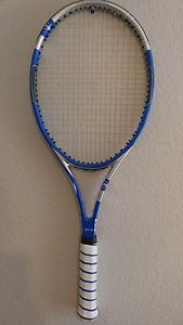 Dunlop 2 Hundred M-Fil 95 Tennis Racquet