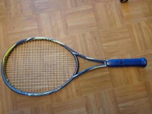 Head Radical Tour Zebra 107 Agassi Made in Austria 4 1/4 grip Tennis Racquet