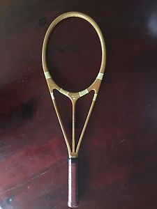 Hazells;' Streamline "WHITE STAR" 3 Strut Antique Lawn Tennis Racket c.1935