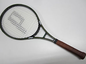 PRINCE CLASSIC GRAPHITE 107 TENNIS RACQUET (4 3/8) DEALER DEMO FRAME NEW STRINGS
