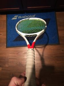 Babolat Pure Strike 16x19 Grip 4&1/4 2016