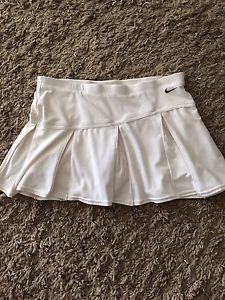 Nike Fit Dry Tennis Skirt White Pleated Size M