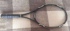 Pro Kennex Q Tour 325 Mid+ 4 Grip Size 3/8