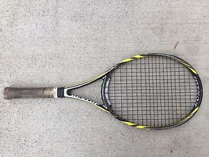 Dunlop Biomimetic 500 Tour 100 Sq in head 4 3/8 grip 16x18 Tennis Racquet
