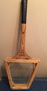 VINTAGE AUTOGRAPH FREE SWING WOODEN TENNIS RACQUET size Medium Free Shipping!