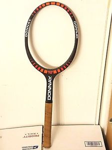 DONNAY - BORG PRO - WOOD - TENNIS RACQUET  ( ( ( NEW ) ) )