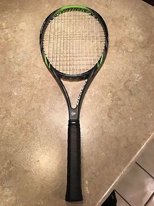 Dunlop Biomimetic 100 Tennis Racquet 4 1/2 Grip Very Nice