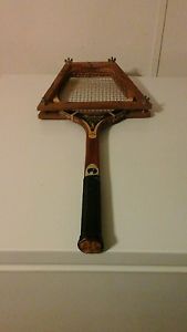 VINTAGE MACGREGOR SPEEDWOOD TENNIS RACQUET with FIBRE WELDED THROAT