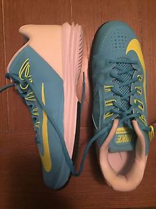 Nike Women's Lunar Ballistec 1.5 Size 8.5