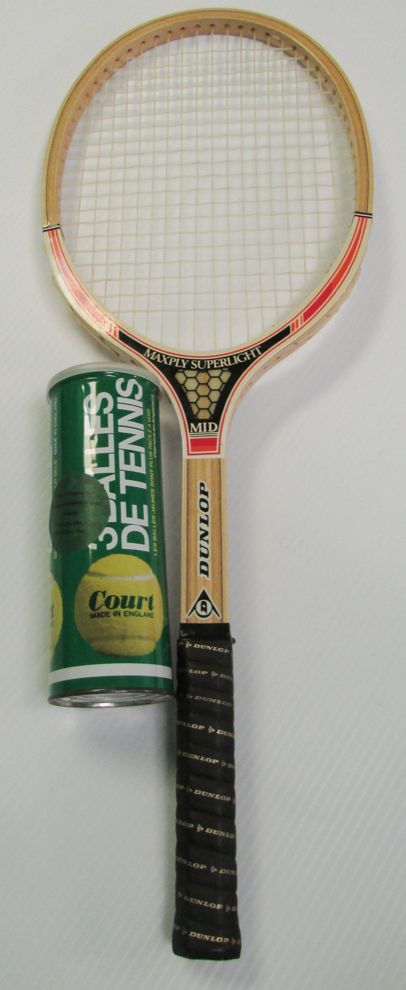 Vintage Dunlop Maxply Superlight Tennis Racquet - Used - & Court Tennis Balls (